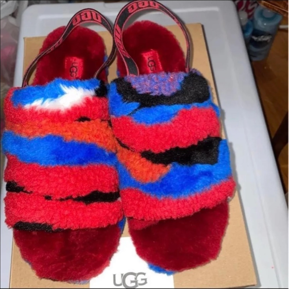 Women ugg slippers